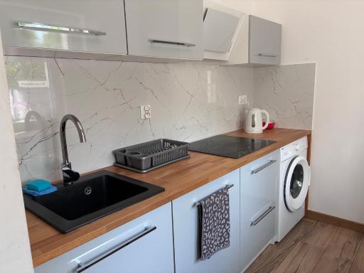 Letnia Oaza "Akacja" - Housity