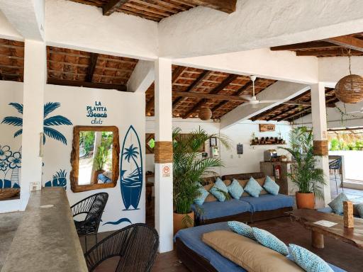 La Playita Beach House - Housity