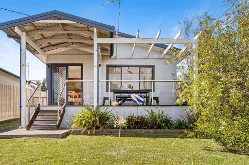 The Bud House - Housity