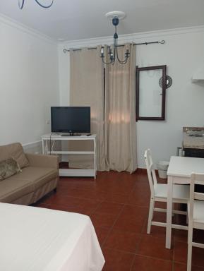 Apartamentos Turisticos Casa Cantillo - Housity