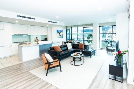 Waterfront Melbourne Apartments - Housity