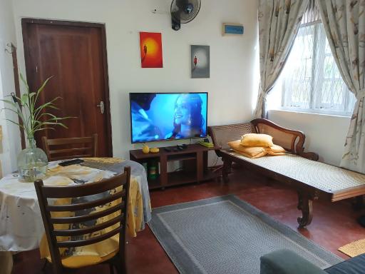 Idor Holidays - Housity