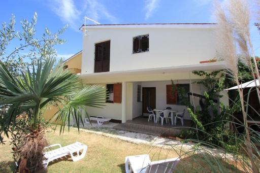 Apartment Bobins - Housity