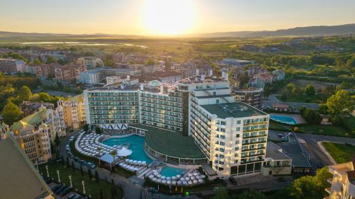 Hotel Marvel All Inclusive - FULLY RENOVATED FREE Beach Access - Housity