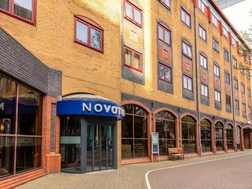 Novotel Bristol Centre - Housity