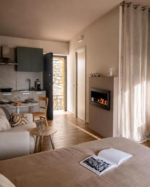 Travel Proud Torre del Borgo - Centro Storico di Accettura - Housity