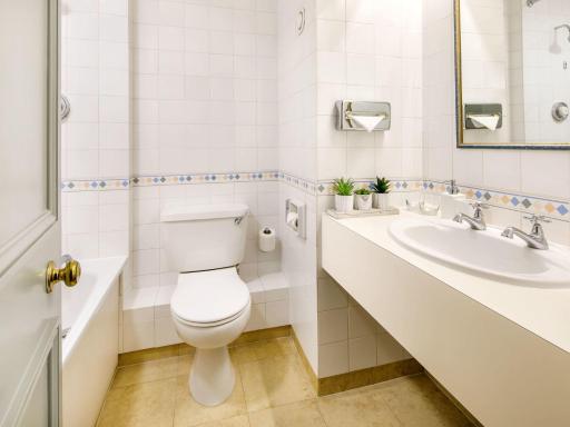 Mercure Bristol North The Grange Hotel - Housity
