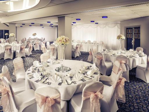 Mercure Bolton Georgian House Hotel - Housity