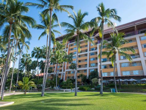 Club Regina Puerto Vallarta - Housity