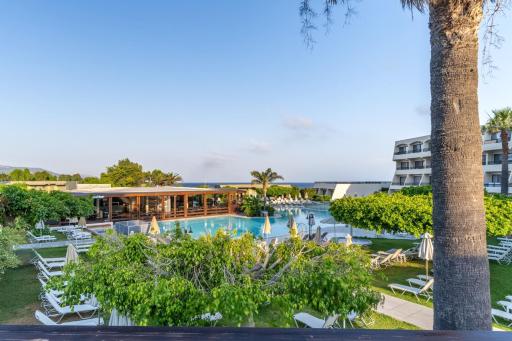 Sol Cosmopolitan Rhodes - Housity