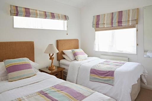 Bovisand Lodge Holiday Park - Housity