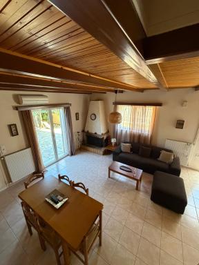 Anna's House - Housity