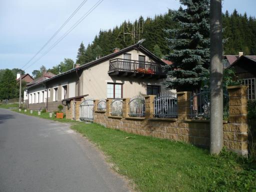 Apartmány pod Suchým Vrchem - Housity