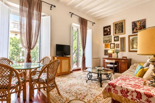 Eva Recommends Porvenir Apartment - Housity