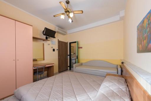 Hotel Santa Maria - Housity