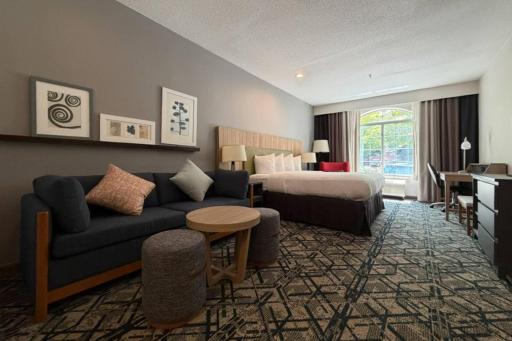 Country Inn & Suites by Radisson, Novi, MI - Housity