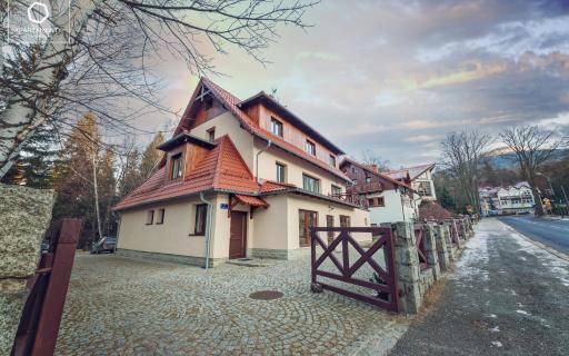 Wonder Home - Dom Willa Karpacz blisko centrum, tuż przy stoku i restauracji - Housity
