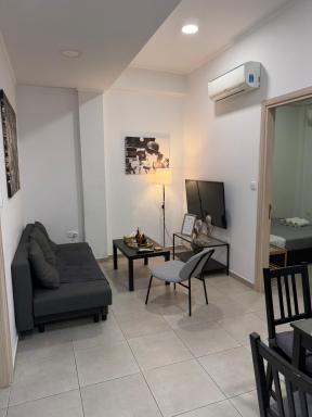 Modern City Center Apartment Saripolou 2 - Housity