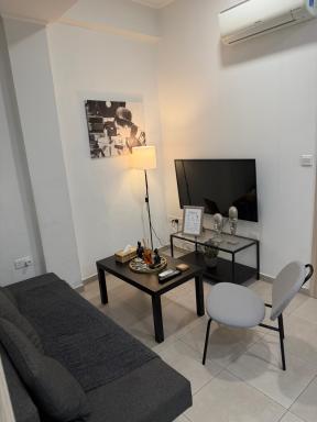 Modern City Center Apartment Saripolou 2 - Housity