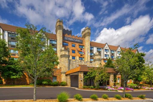 Sheraton Framingham Hotel & Conference Center - Housity