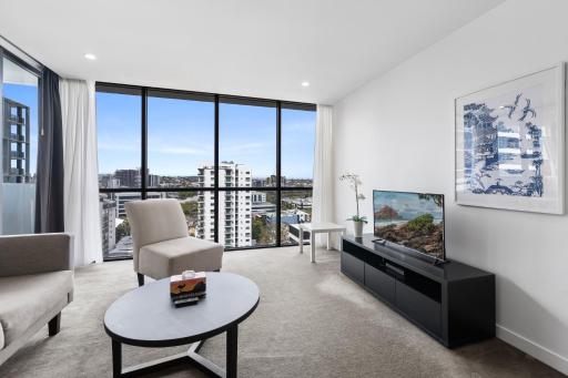 Hearty Milton Apartments - Housity