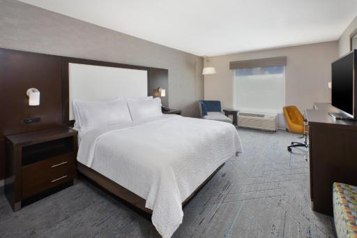 Holiday Inn Express Hotel & Suites Ann Arbor West, an IHG Hotel - Housity