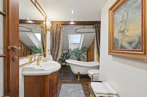 Grand Duke Apartments - Housity