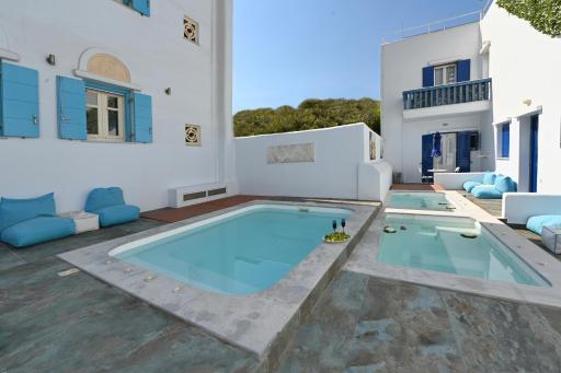 Mata's Apartments - Housity