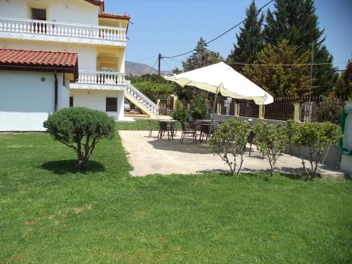 Villa Chryssoula Apartments - Housity