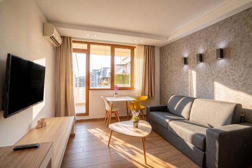 VH Executive Suites - Housity