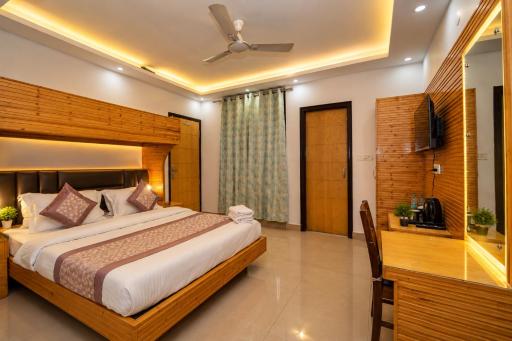 Yes Boss By Backpackers Heaven RIGHT IN CENTRE OF NEW DELHI - Housity