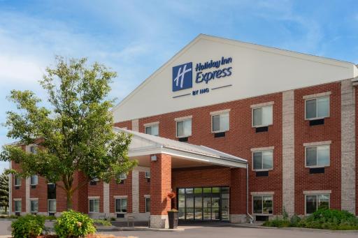 Comfort Suites - Housity