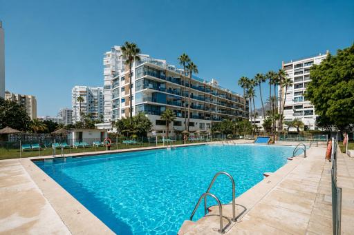 Apartamentos MS Puerto Marina, antes MS Pepita - Housity