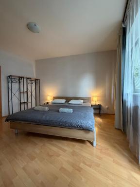 Old Town Apartment Pellicova - Housity