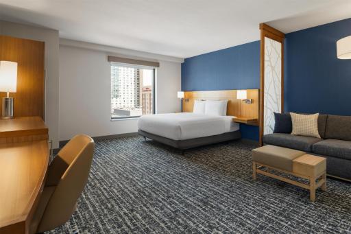 Hyatt Place Denver Downtown - Housity