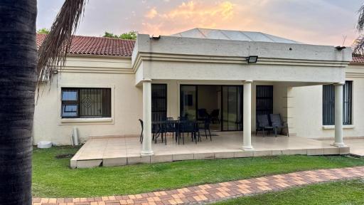 See You There Accommodation 1 - Housity