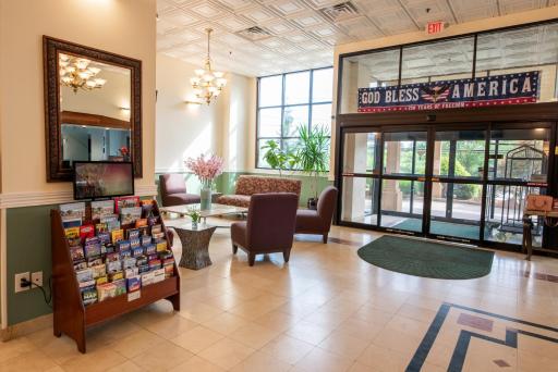 Meadowlands Plaza Hotel - Housity
