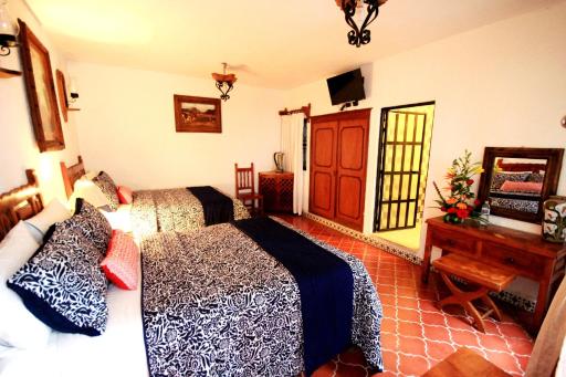Hotel Mesón del Rosario - Housity