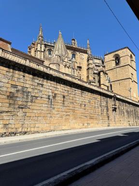 LAS DOS CATEDRALES 1 - Housity