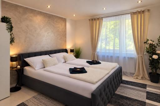 Deea Apartment - Housity