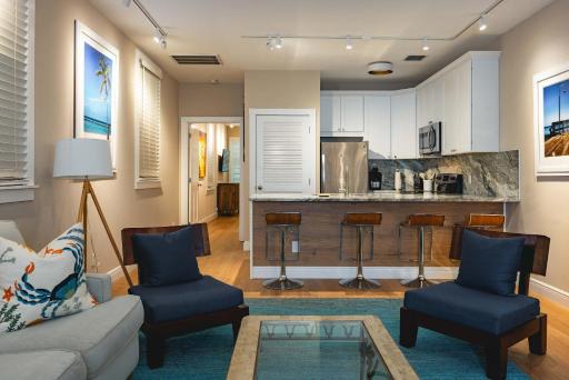 Mesa House, Uno-Perfect Location - Housity