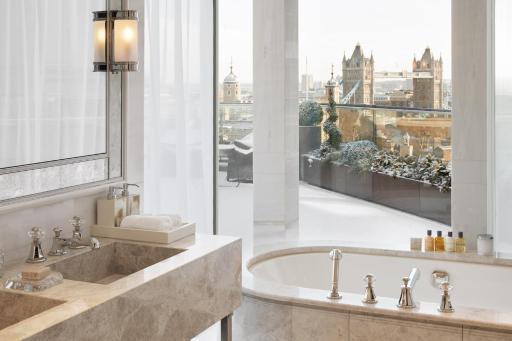 Four Seasons Hotel London at Tower Bridge - Housity