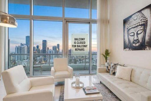 Beautiful One Bedroom Condo 16ft ceilings at the W - Housity