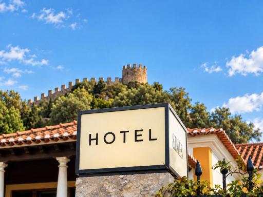&Tales Hotel - Óbidos - Housity