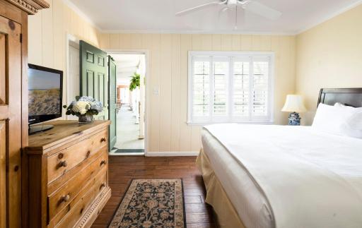 The Bellmoor Inn and Spa - Housity