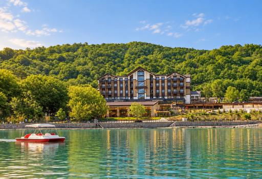 Macara Lake Park - Housity