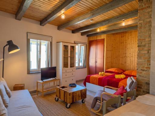 Rote Wohnung - Ferienwohnung (Goldenes-Häusle) - Housity