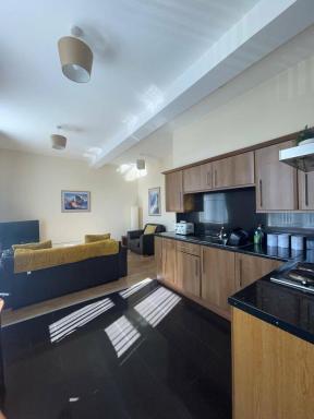 MARLEY MANSIONs APARTMENTS - KING ST REF : 10/3 - Housity