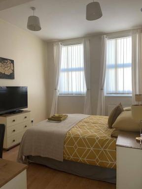 MARLEY MANSIONs APARTMENTS - KING ST REF : 10/3 - Housity