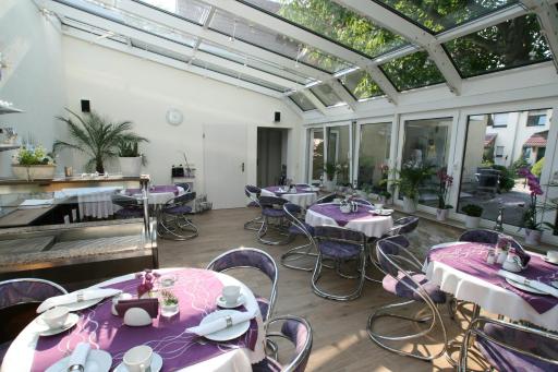 Hotel Am St. Georg - Housity